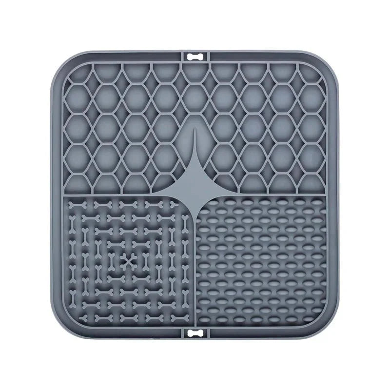 Pet Lick Mat – Silicone Slow Feeder Plate with Suction Cups